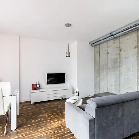 Incity Apartment