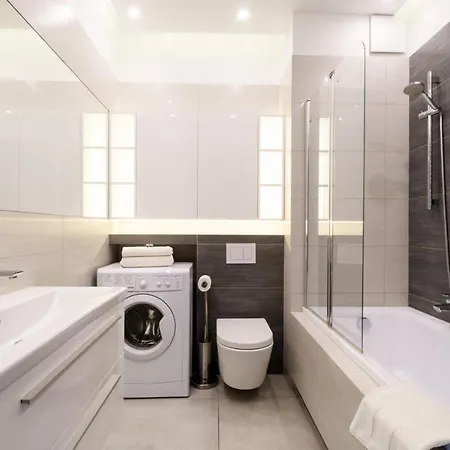 Incity Apartment